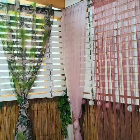 каравана тропик-екзотик а 17 キャンプ場 *